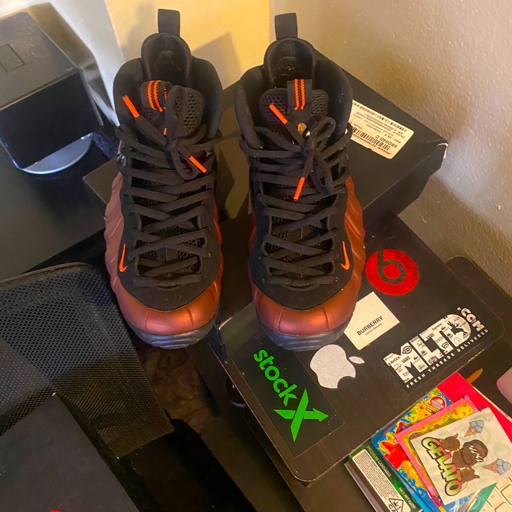 Sneakers